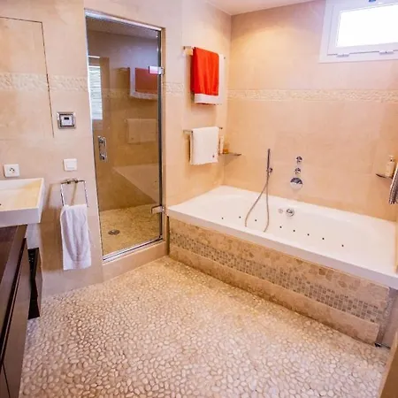 Exceptional! Penthouse In Front Of Monte Carlo And Tennis Club Roquebrune-Cap-Martin